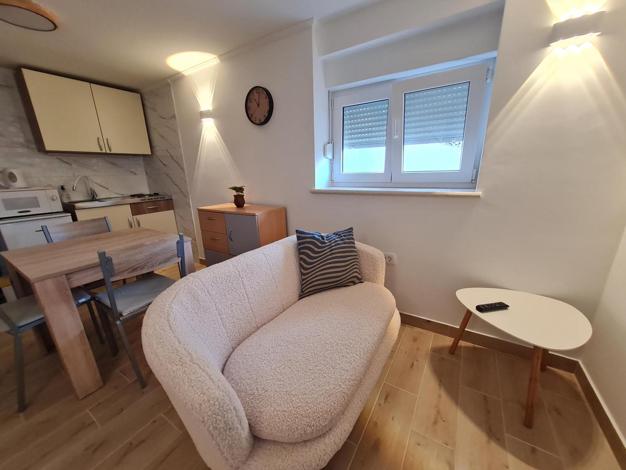 Apartman Luka Klenovica Exterior foto